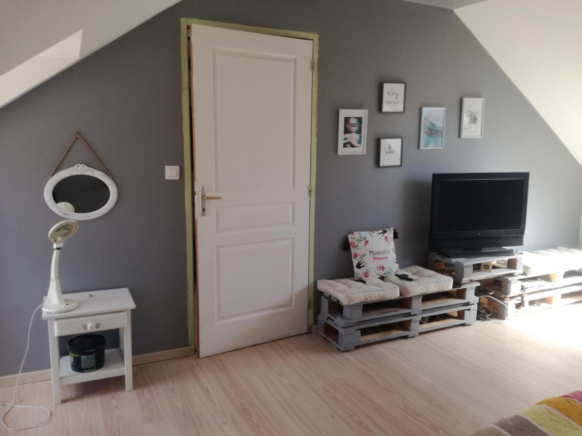 Chambre A Villemandeur Chez L'Habitant מראה חיצוני תמונה